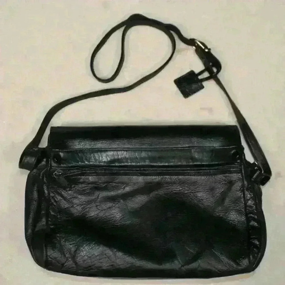 GIANI BERNINI Black Leather Crossbody Medium Purse Triple Compartment Envelope - Picture 5 of 14